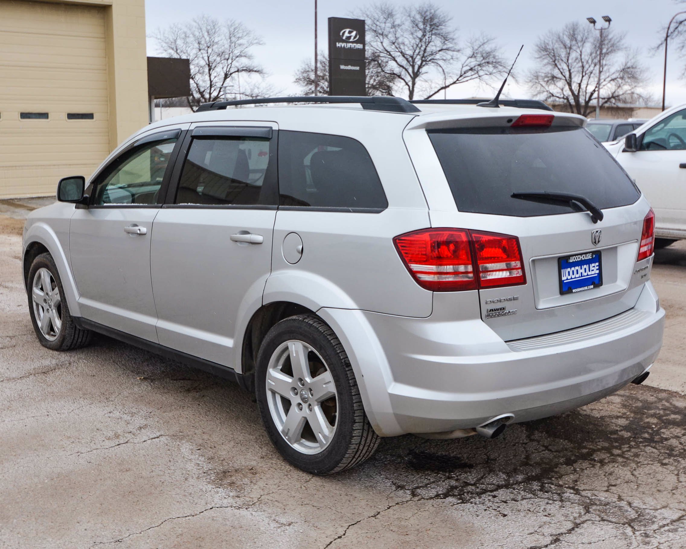 Pre-Owned 2010 Dodge Journey SXT AWD