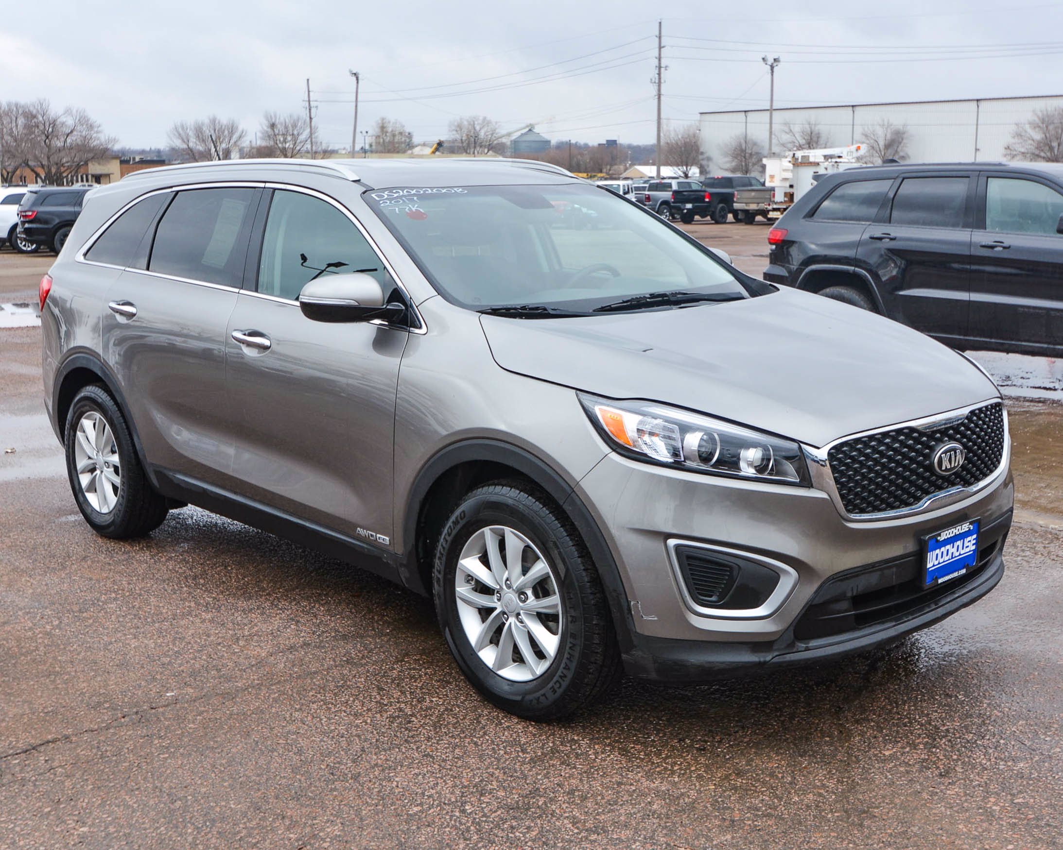 Pre-Owned 2017 Kia Sorento LX V6 AWD